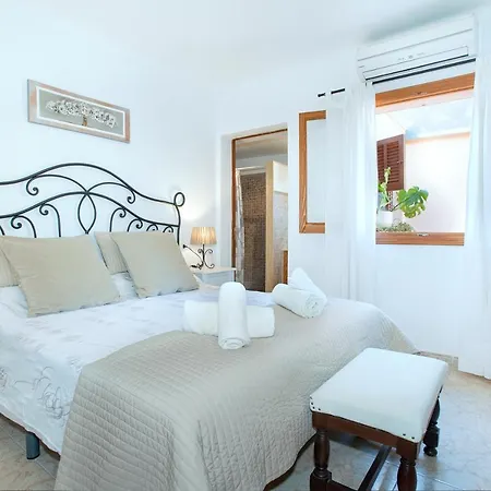 Owl Irina - 2 Min Walk To The Old Town *