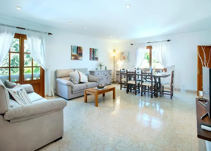 Owl Irina - 2 Min Walk To The Old Town Villa