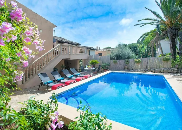 Owl Irina - 2 Min Walk To The Old Town Villa