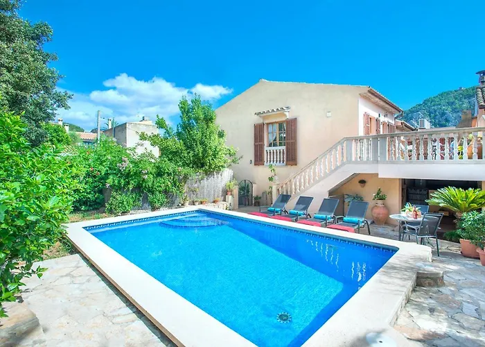 Owl Irina - 2 Min Walk To The Old Town *